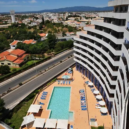 Hotel Beautiful Coral And Ocean Blue In Oceano Atlantico *