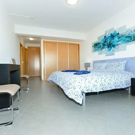 Beautiful Coral And Ocean Blue In Oceano Atlantico Hotel *