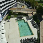 Beautiful Coral And Ocean Blue In Oceano Atlantico Otel Portimão